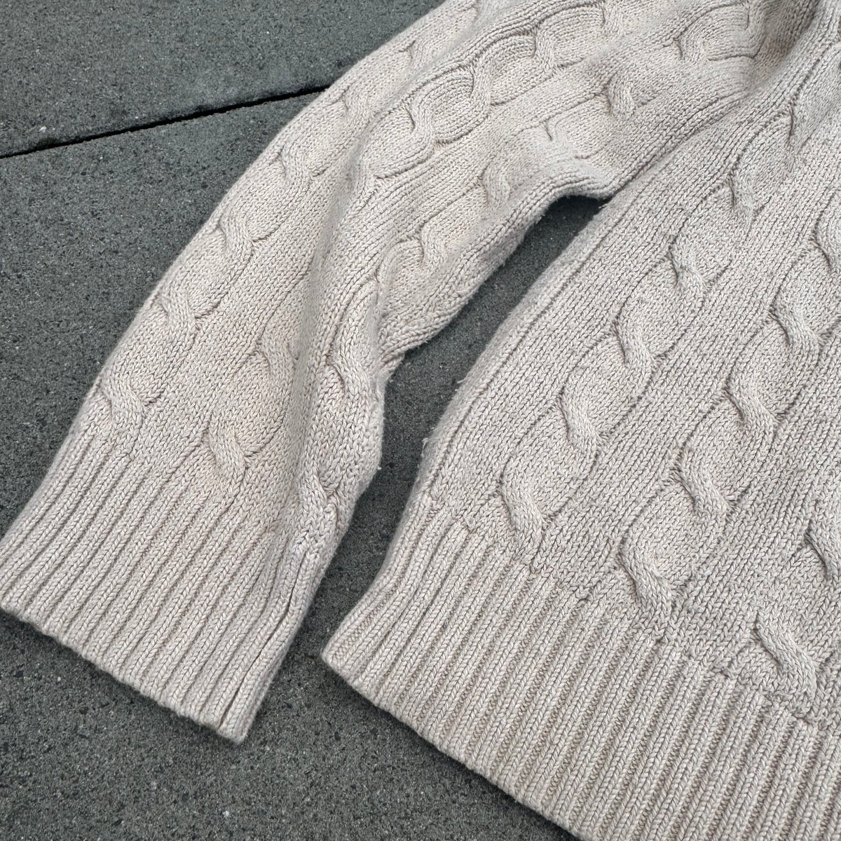 Polo Ralph Lauren classic beige knit-sweatshirt – Close-up 2