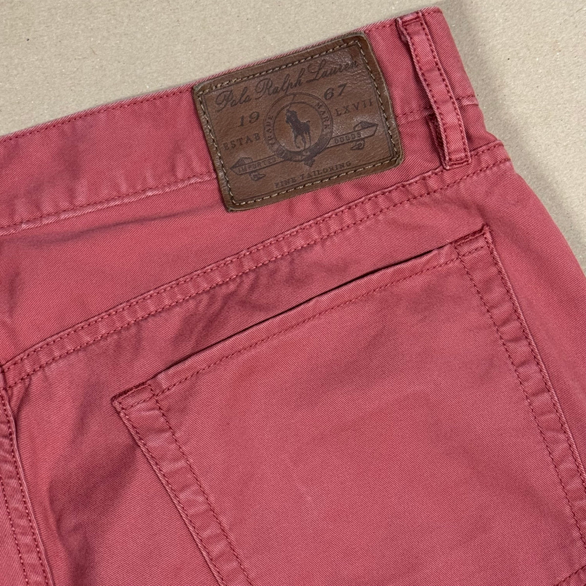 Polo Ralph Lauren classic chino pants – Close-up 2