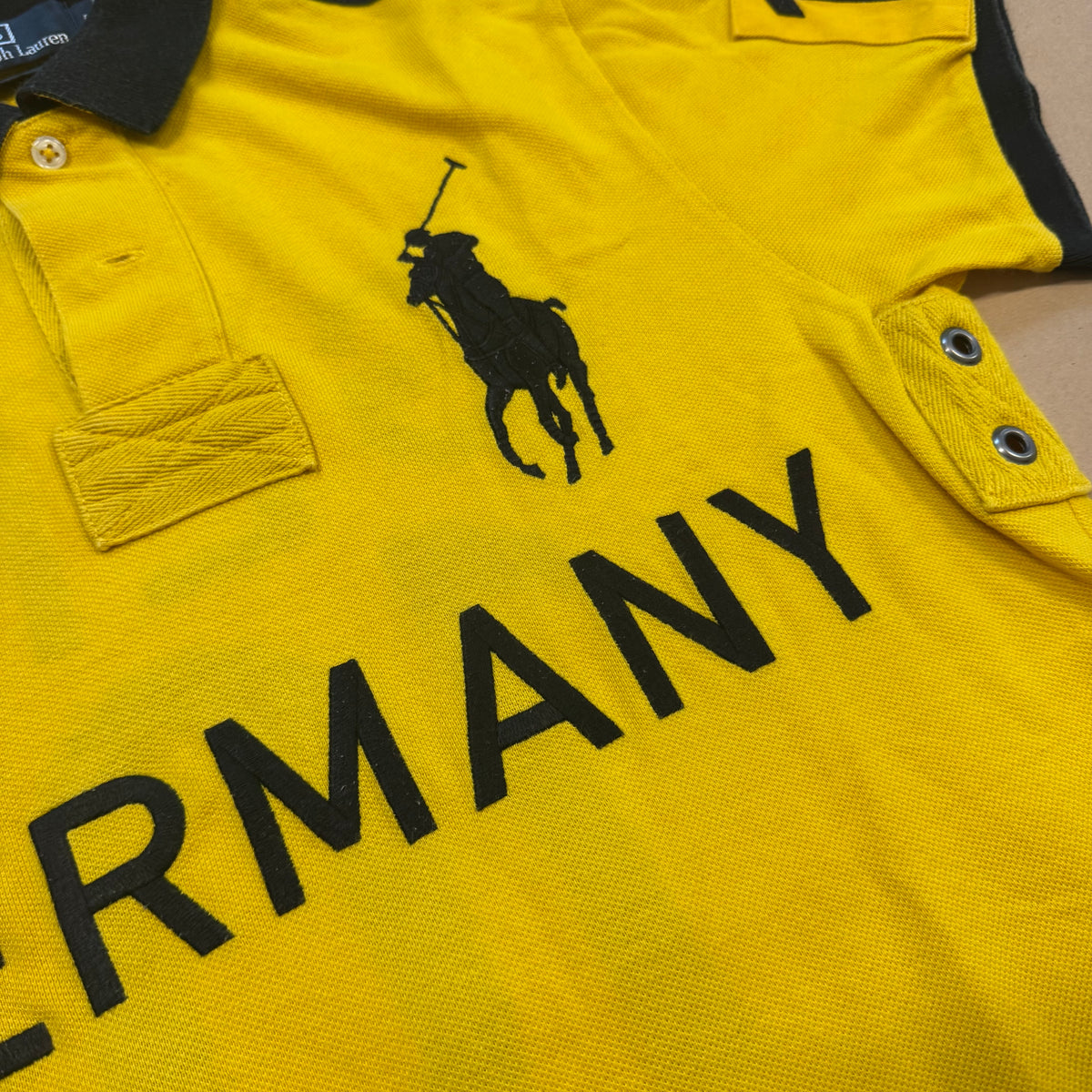 Polo Ralph Lauren Germany 10 vintage polo shirt – Close-up 2