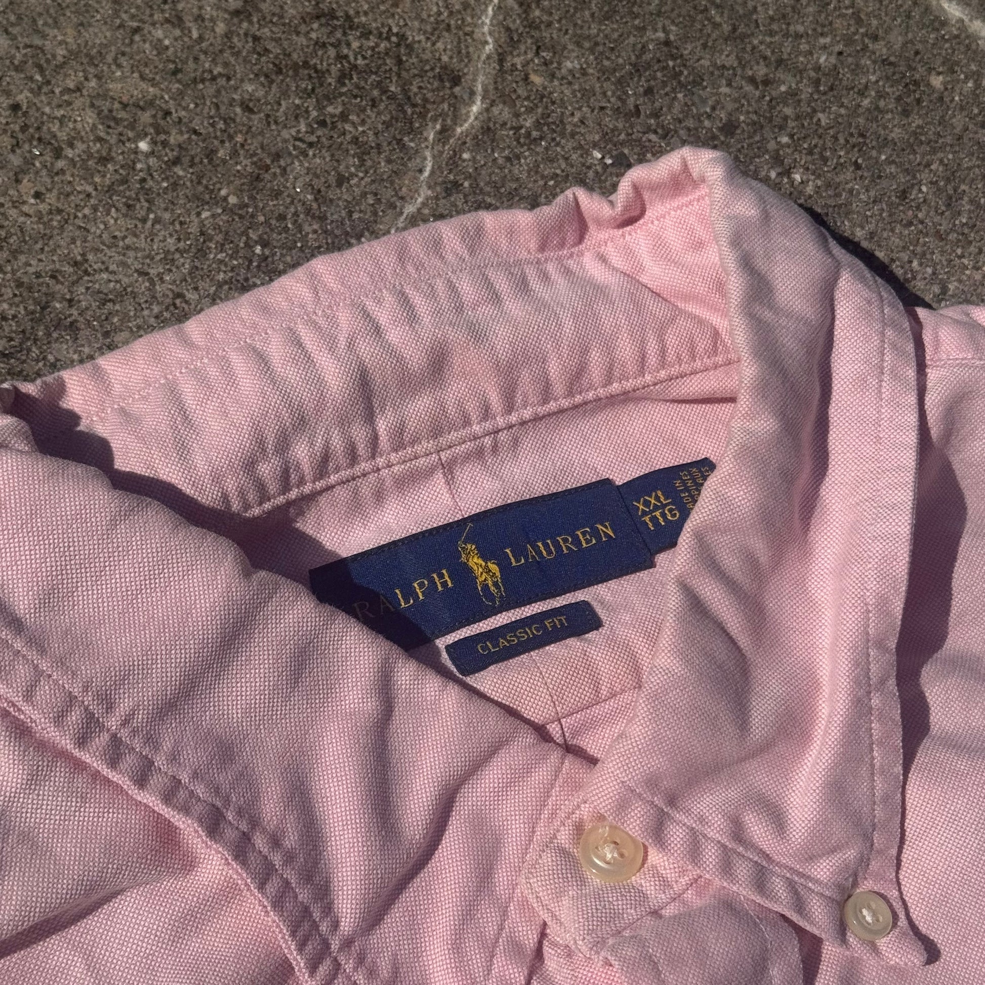 Polo Ralph Lauren pink shirt – Close-up 2