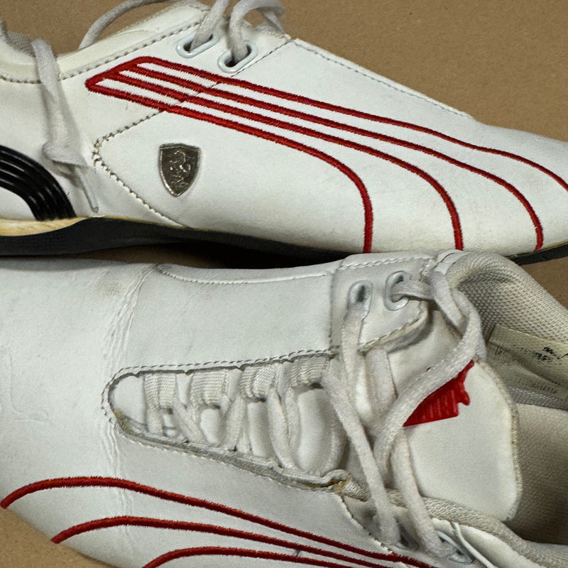Detailansicht: Sourced limited accessories and clothes Puma Speedcat Ferrari white sneakers – Logo, Nähte oder Material