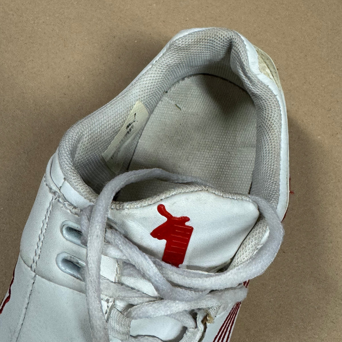 Puma Speedcat Ferrari white sneakers – Close-up 4
