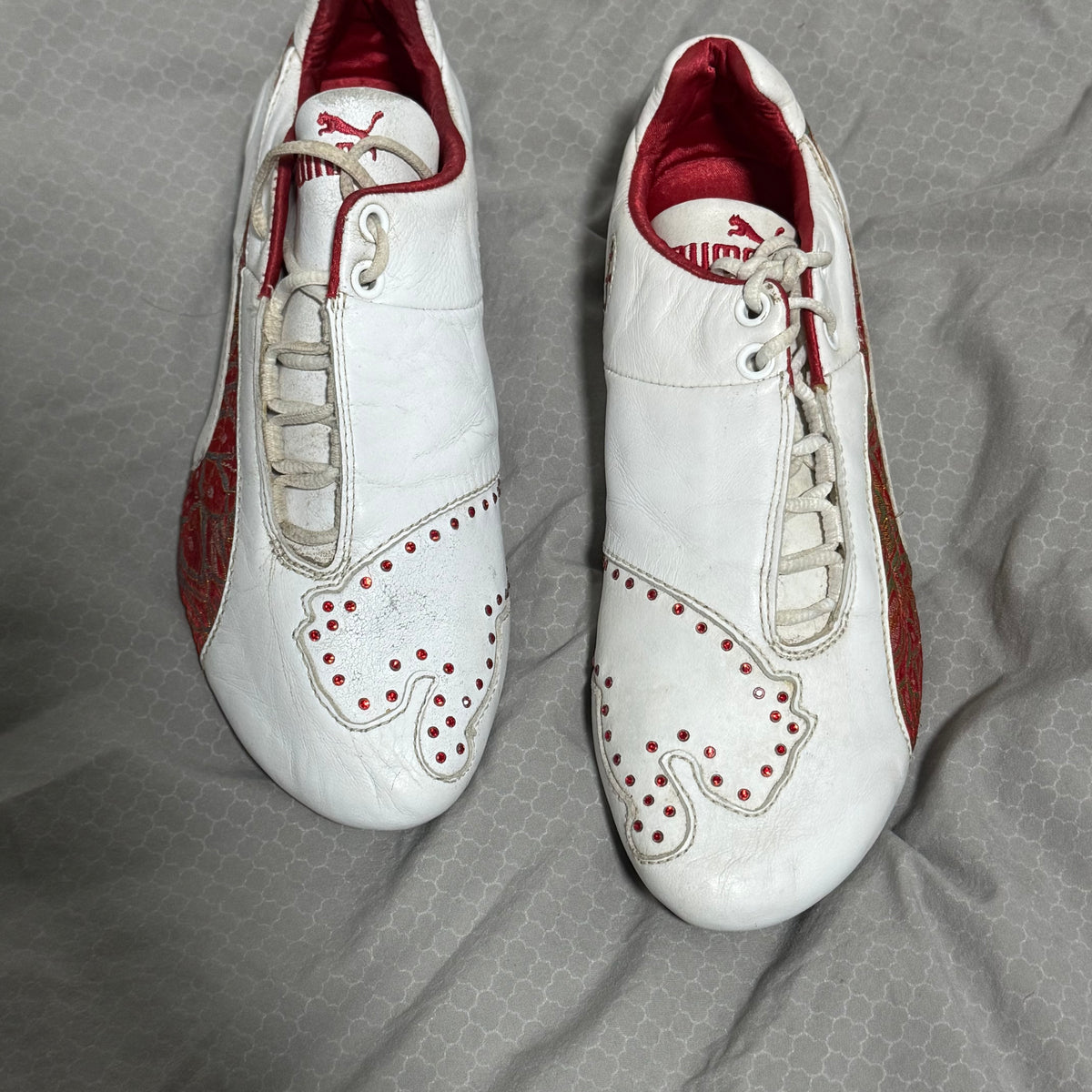 Puma Speedcat vintage Y2K white sneakers – Close-up 3