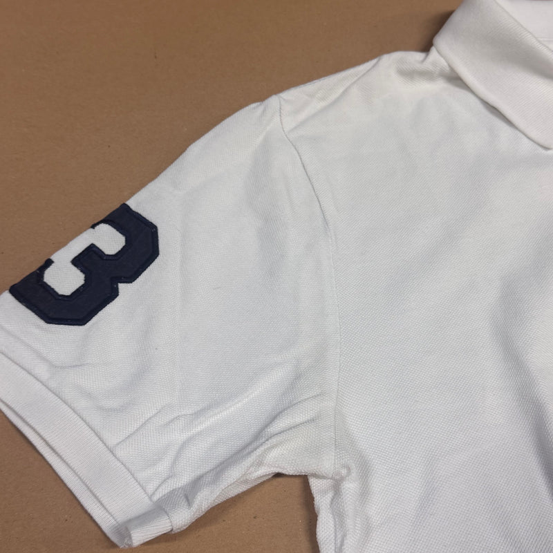 Detailansicht: Sourced limited accessories and clothes Ralph Lauren Big Pony vintage white polo – Logo, Nähte oder Material