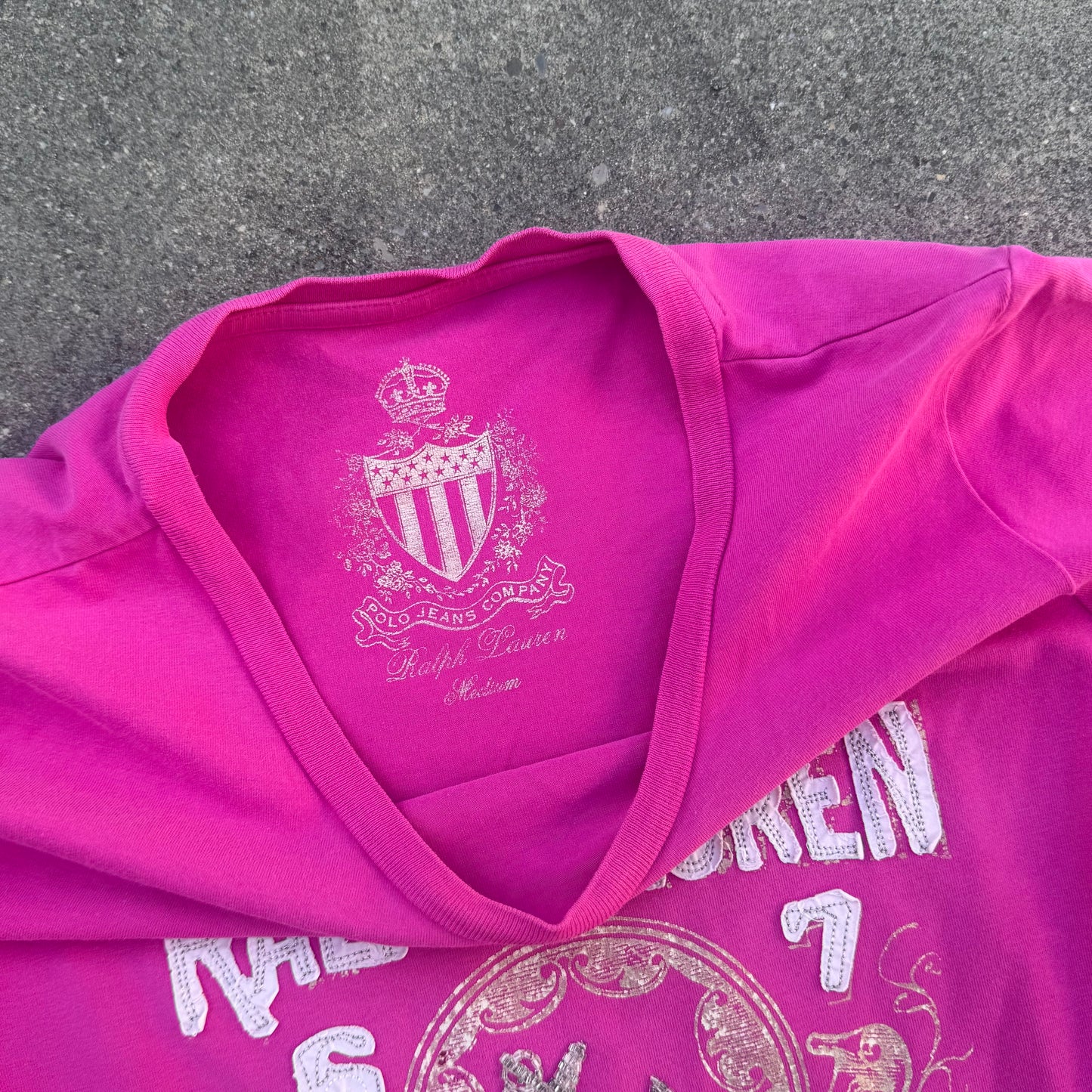 Ralph Lauren Jeans 67 pink T-shirt – Close-up 2