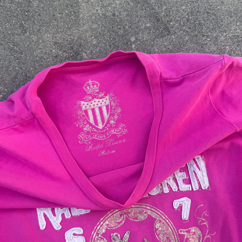 Detailansicht: Sourced limited accessories and clothes Ralph Lauren Jeans 67 pink T-shirt – Logo, Nähte oder Material
