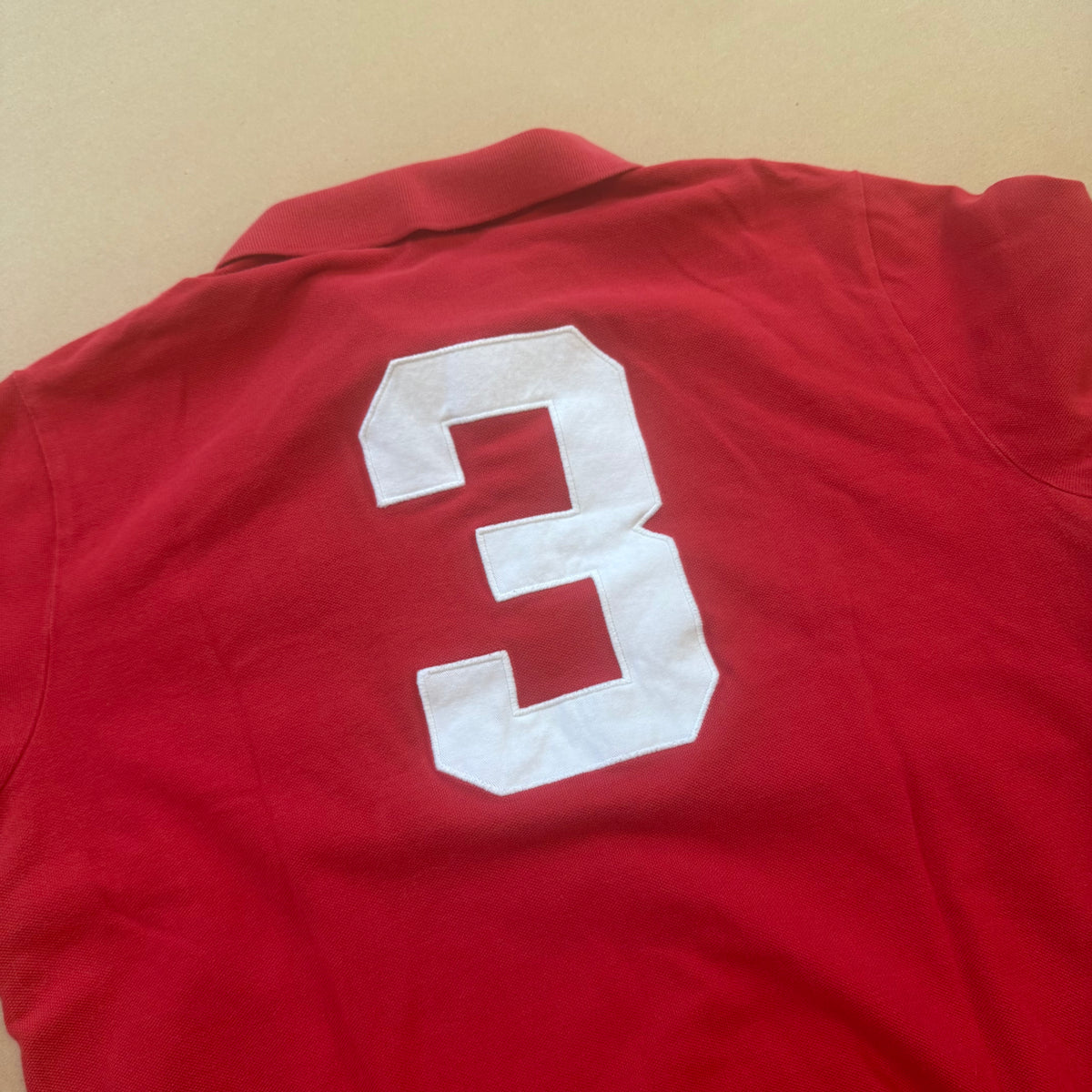Ralph Lauren LXVII vintage red polo – Close-up 3