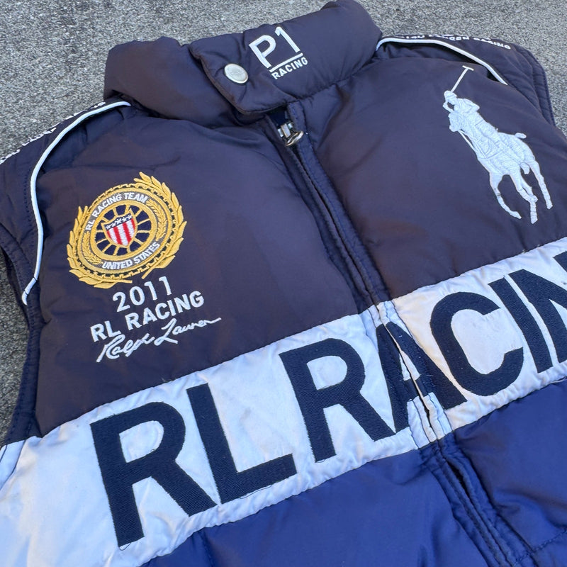 Detailansicht: Sourced limited accessories and clothes Ralph Lauren Racing USA vintage puffer vest – Logo, Nähte oder Material