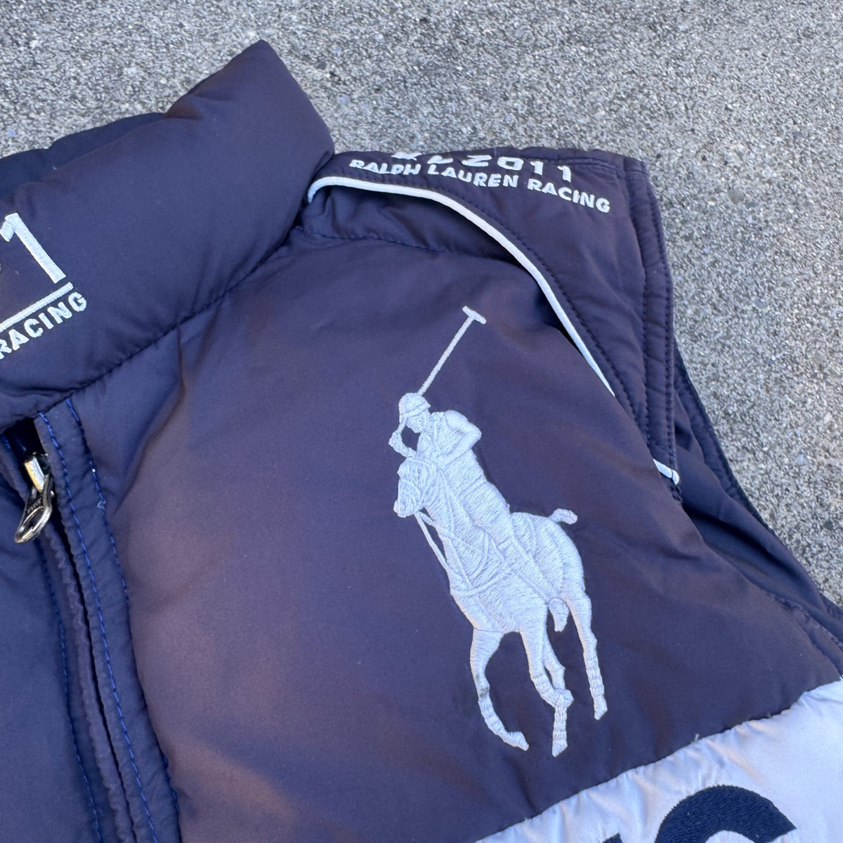 Ralph Lauren Racing USA vintage puffer vest – Close-up 2
