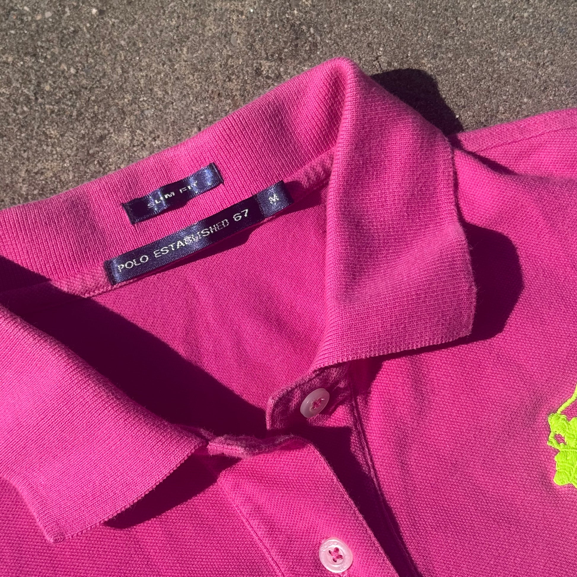 Ralph Lauren Y2K pink retro polo shirt – Close-up 1