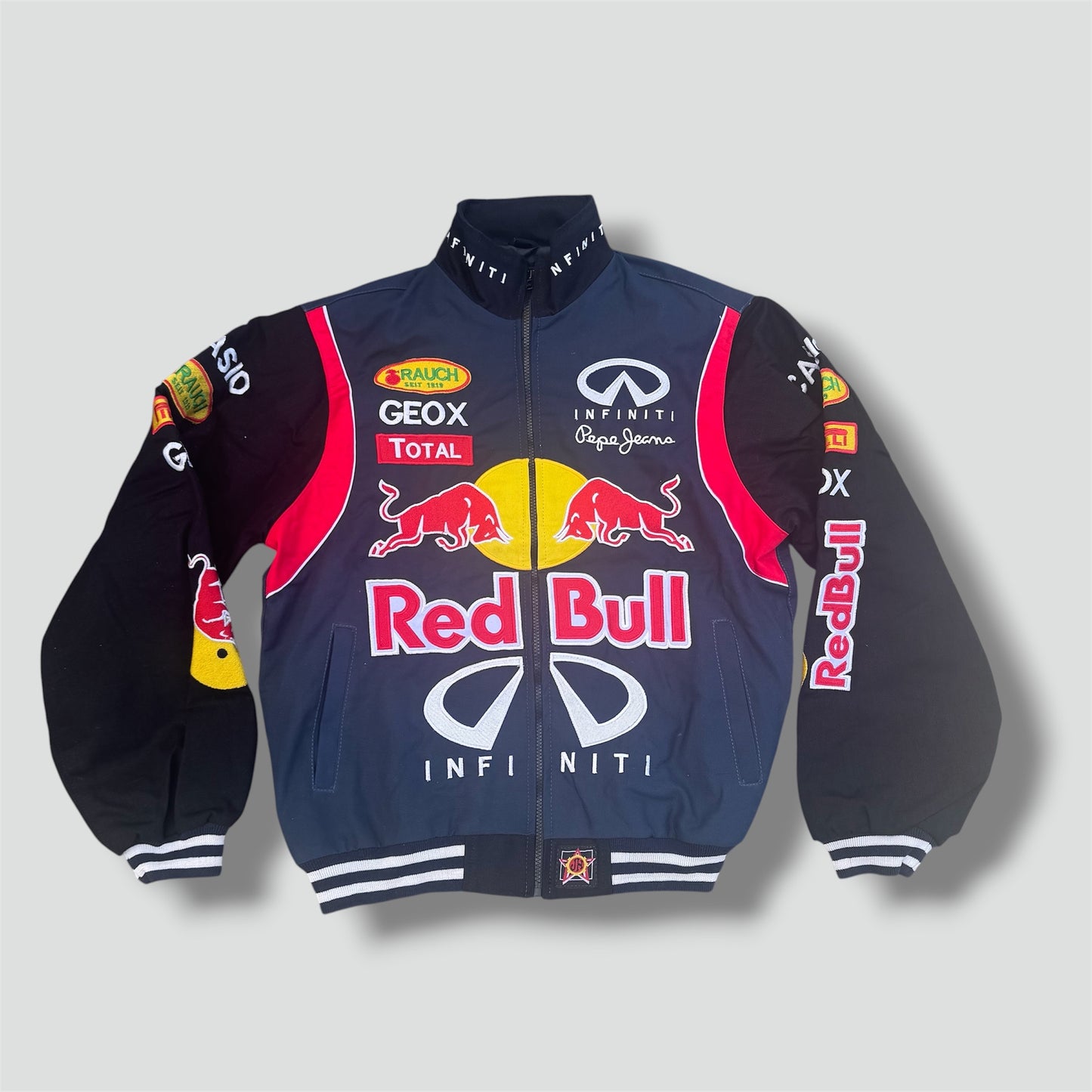 Red Bull streetwear 00s racing jacket
