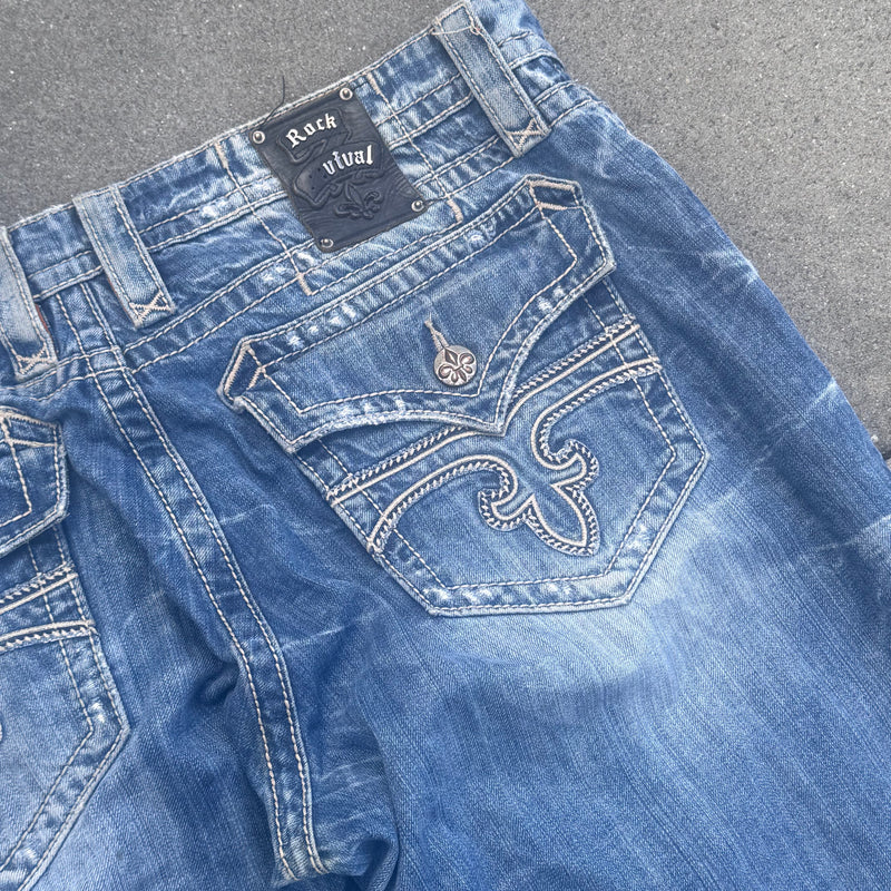 Detailansicht: Sourced limited accessories and clothes Rock Revival vintage baggy retro jeans – Logo, Nähte oder Material