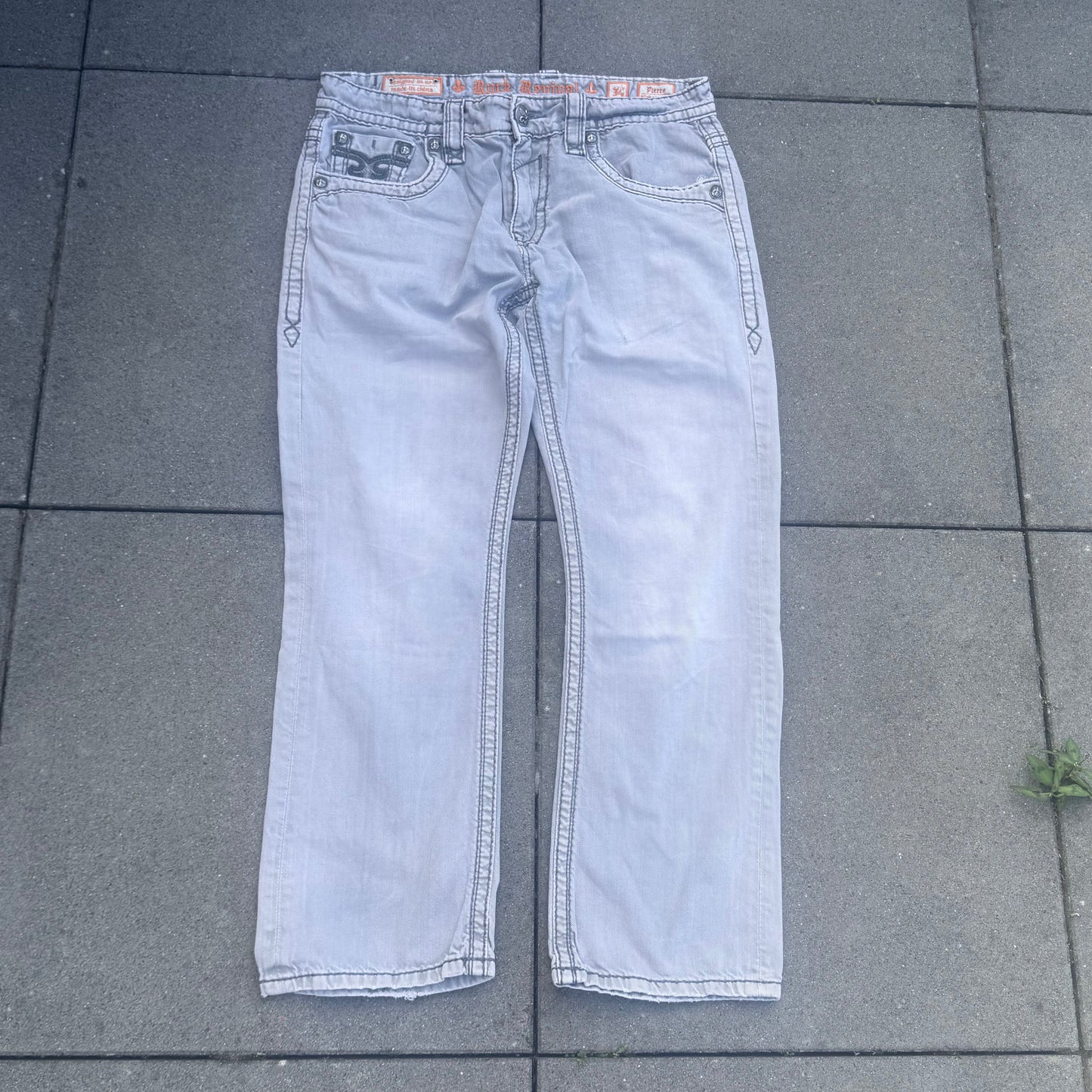 Rock Revival vintage grey baggy jeans – Close-up 3