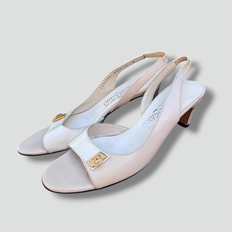 Sourced limited accessories and clothes Salvatore Ferragamo Italia white high heels – Secondhand Streetwear