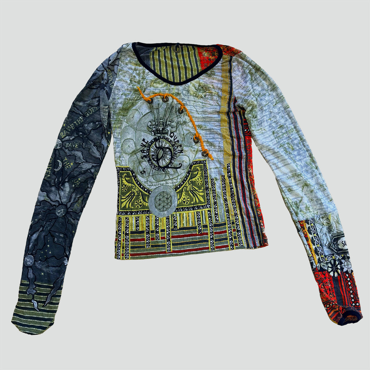 Save the Queen vintage graphic longsleeve