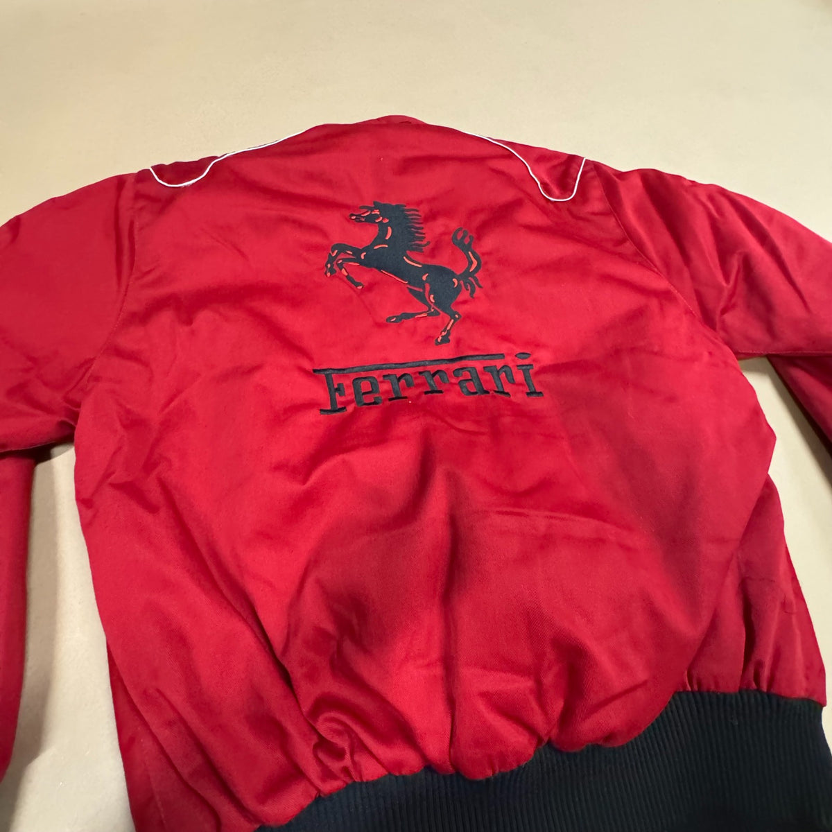 Scuderia Ferrari streetwear 00s racing jacket – Close-up 5