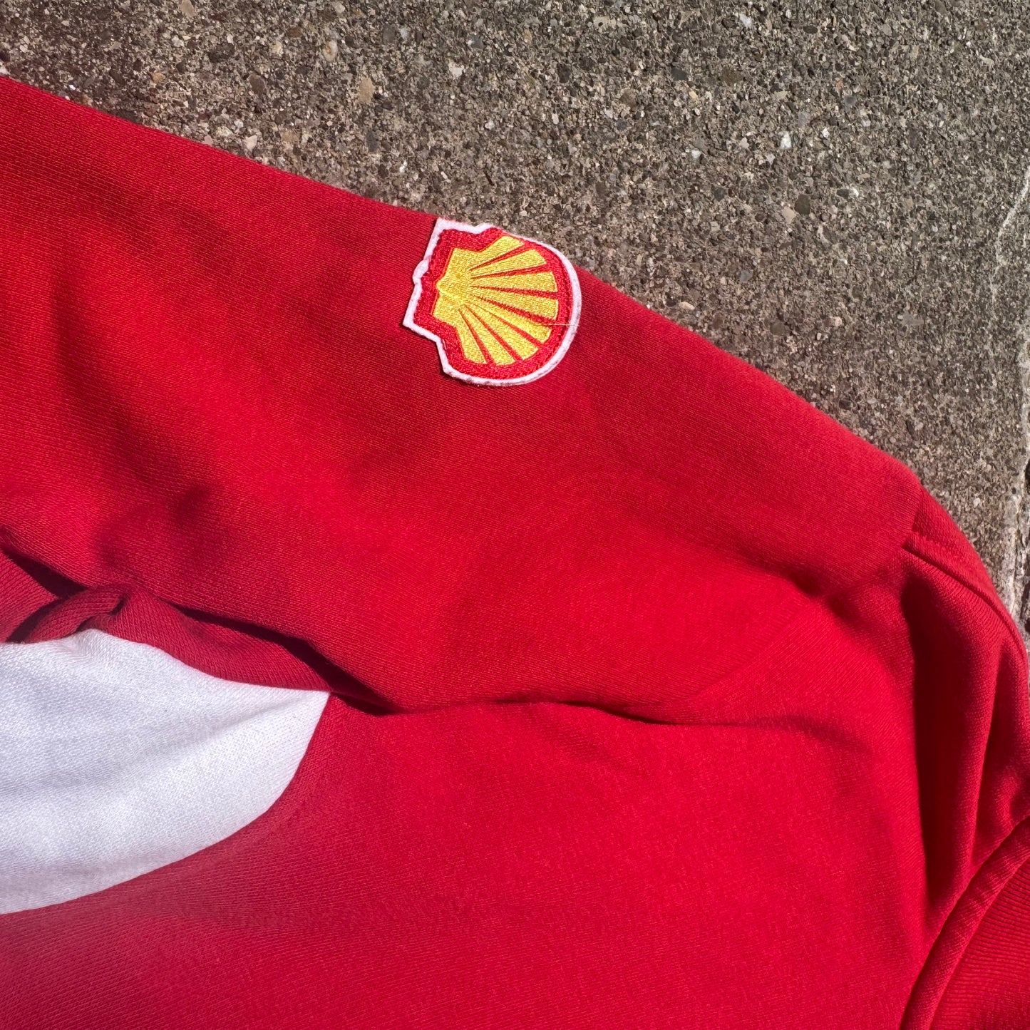 Scuderia Ferrari vintage red zip-up – Close-up 2