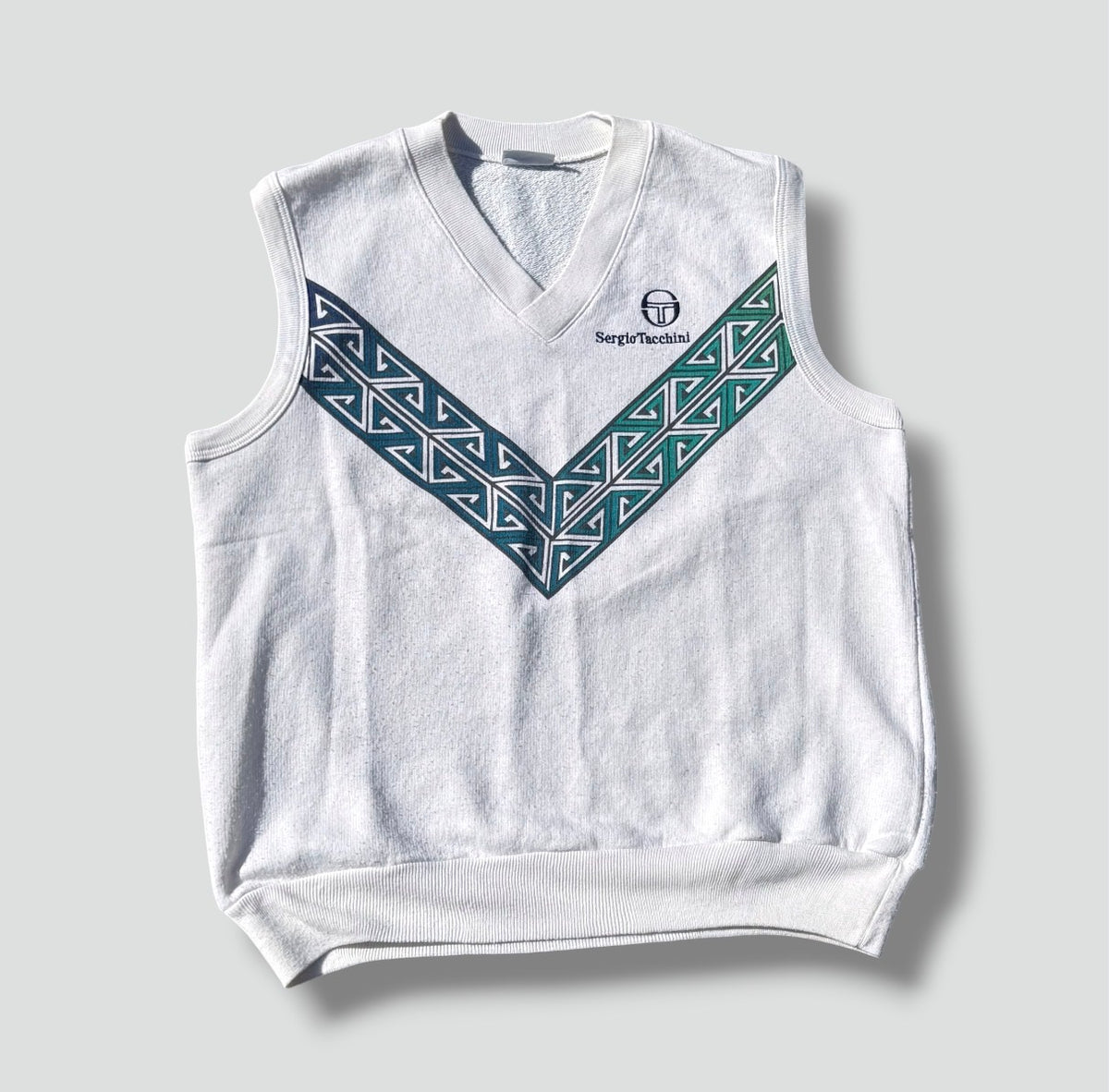 Sergio Tacchini vintage 90s white vest
