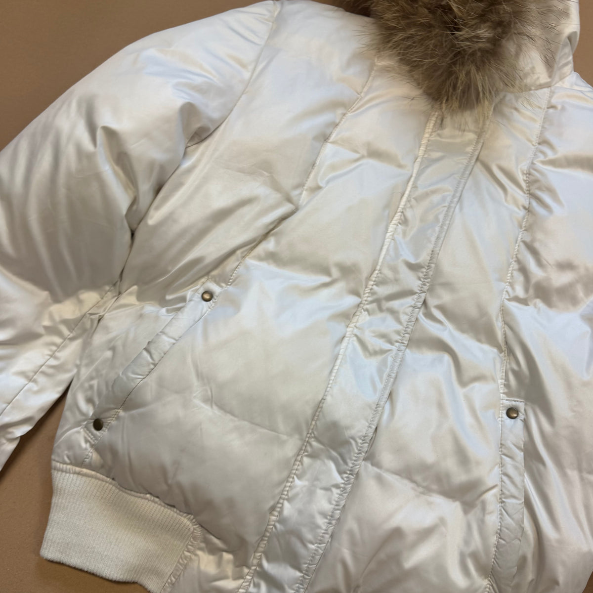 Sergio Tacchini white fur winter jacket – Close-up 3