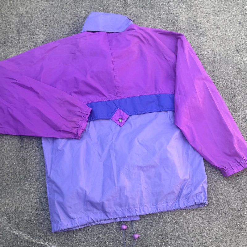 Detailansicht: Sourced limited accessories and clothes Skipoles Etnic Basics vintage 80s jacket – Logo, Nähte oder Material