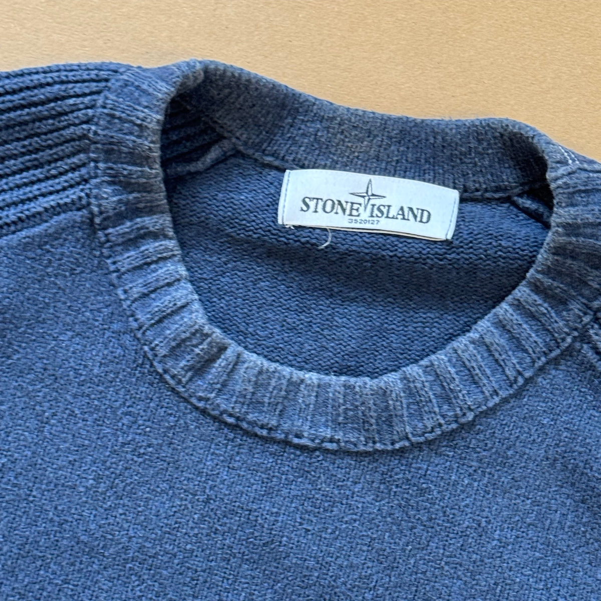 Stone Island blue knitted sweatshirt – Close-up 4