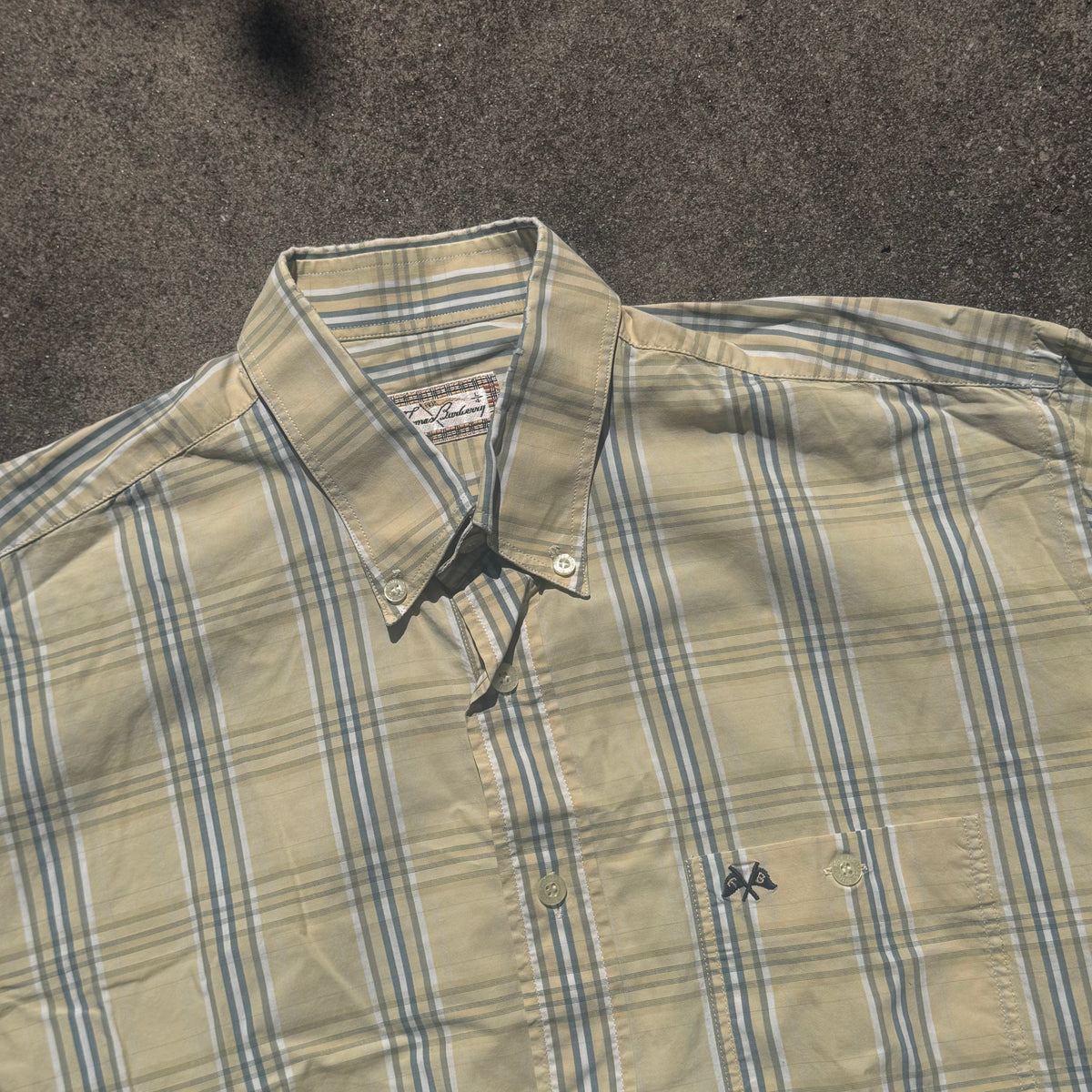 Thomas Burberry vintage checkered shirt – Close-up 1