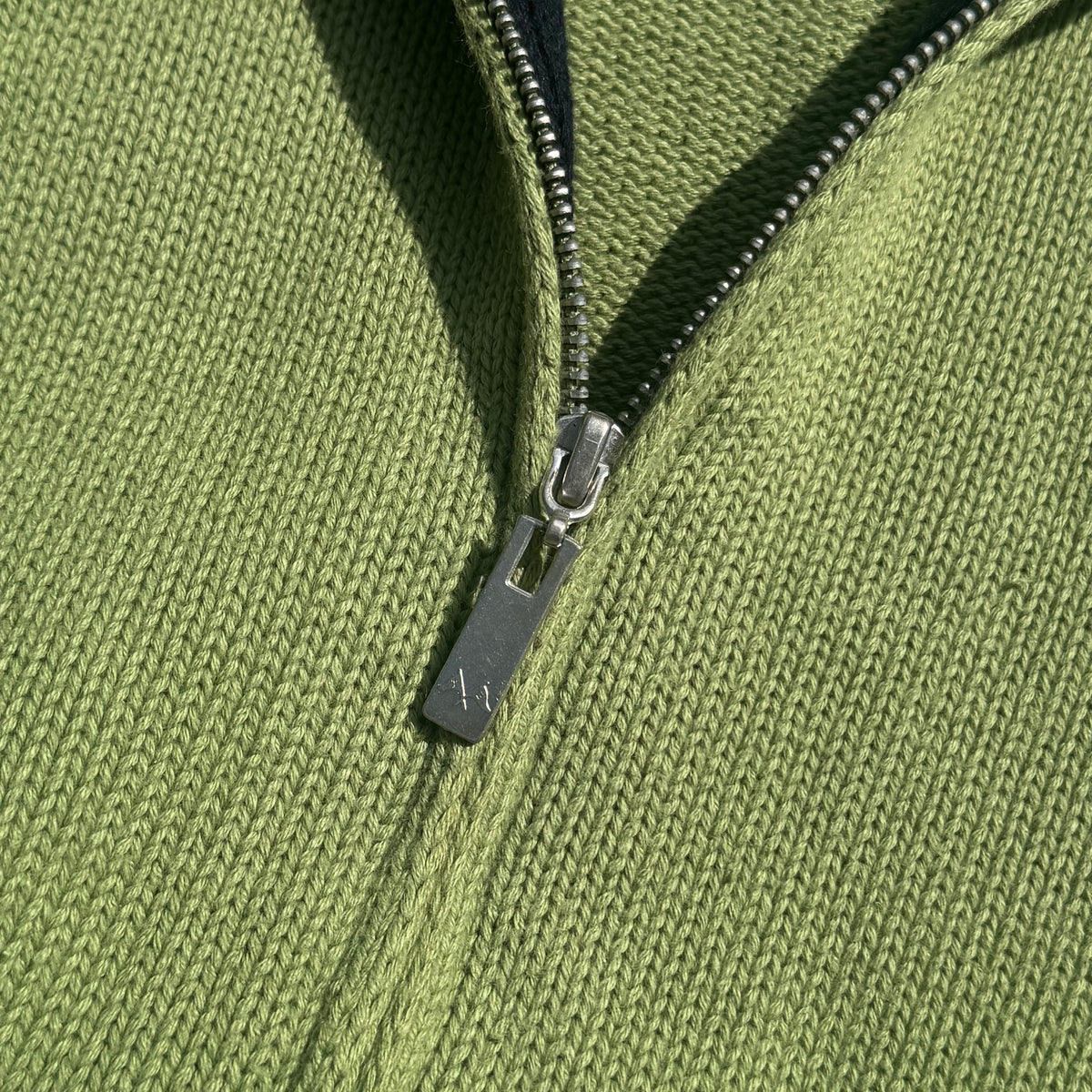 Thomas Burberry vintage green zip jacket – Close-up 4
