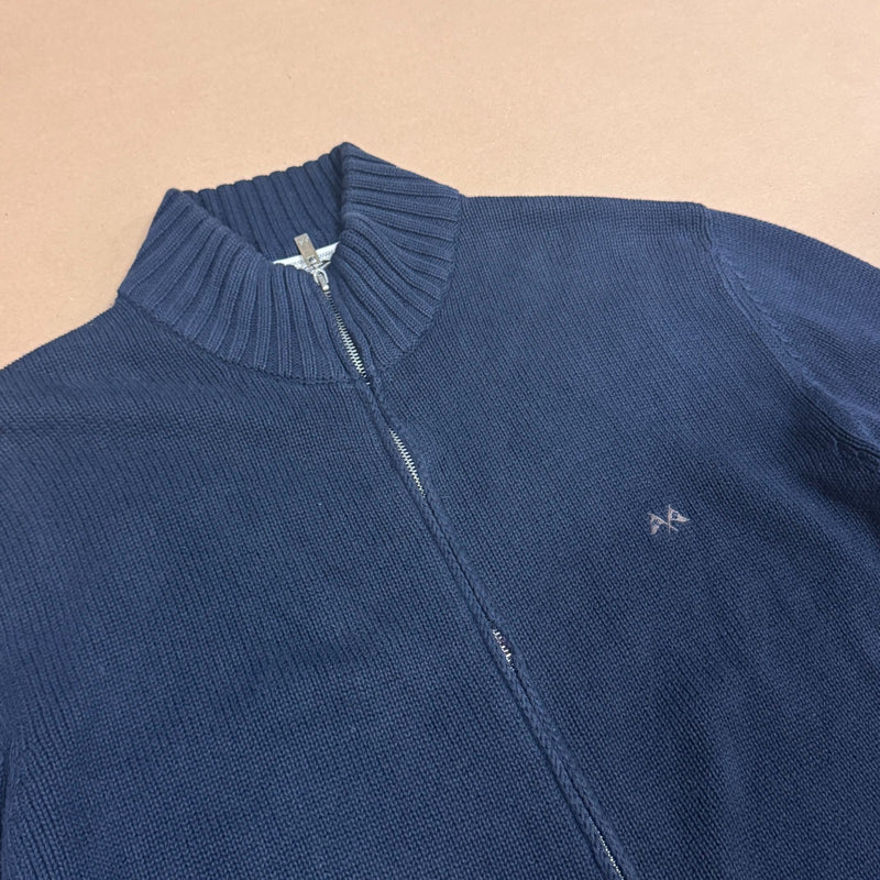 Detailansicht: Sourced limited accessories and clothes Thomas Burberry vintage knitted jacket – Logo, Nähte oder Material