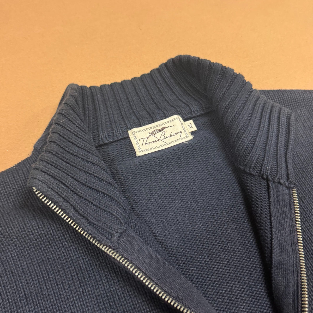 Thomas Burberry vintage knitted jacket – Close-up 2
