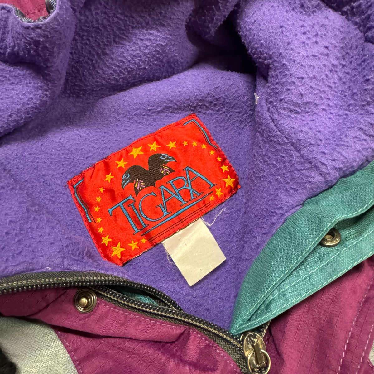 Tigara vintage 90s winter jacket – Close-up 5