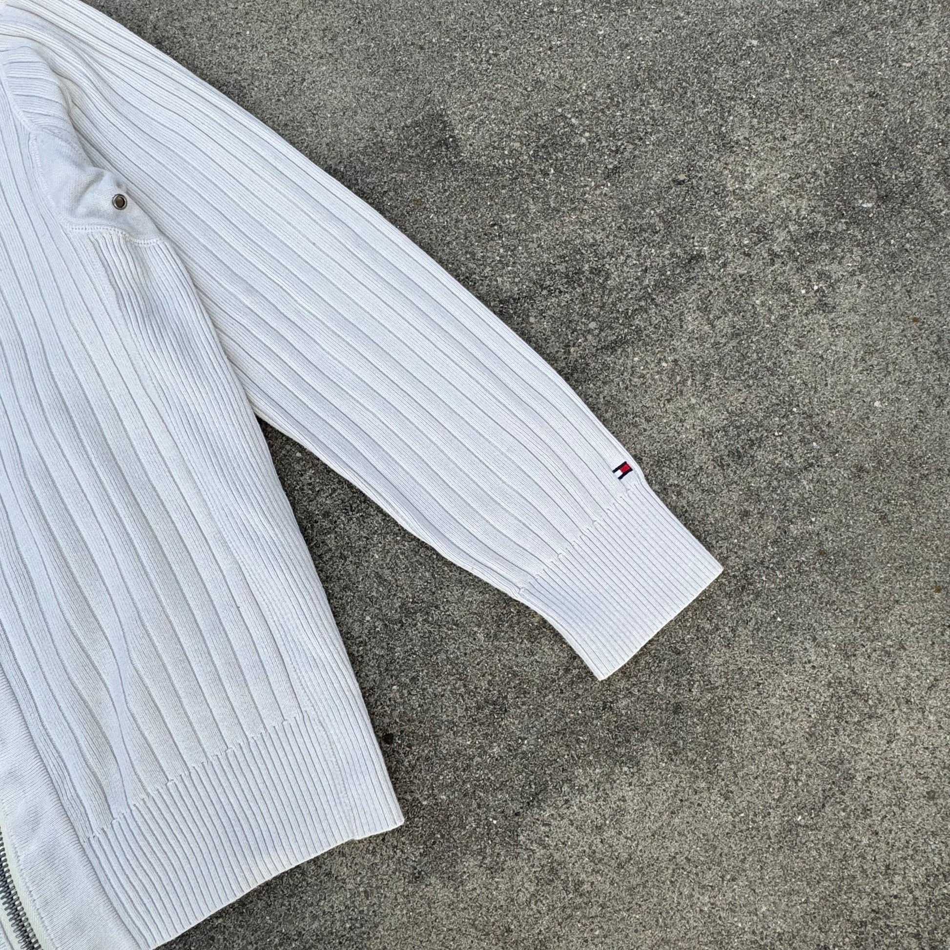 Tommy Hilfiger classic white zip-up jacket – Close-up 3