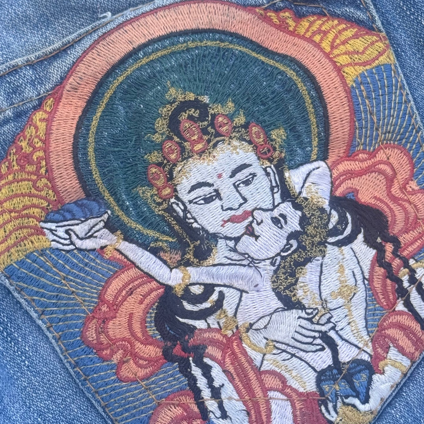 True Religion japanese vintage embroidered jeans – Close-up 2