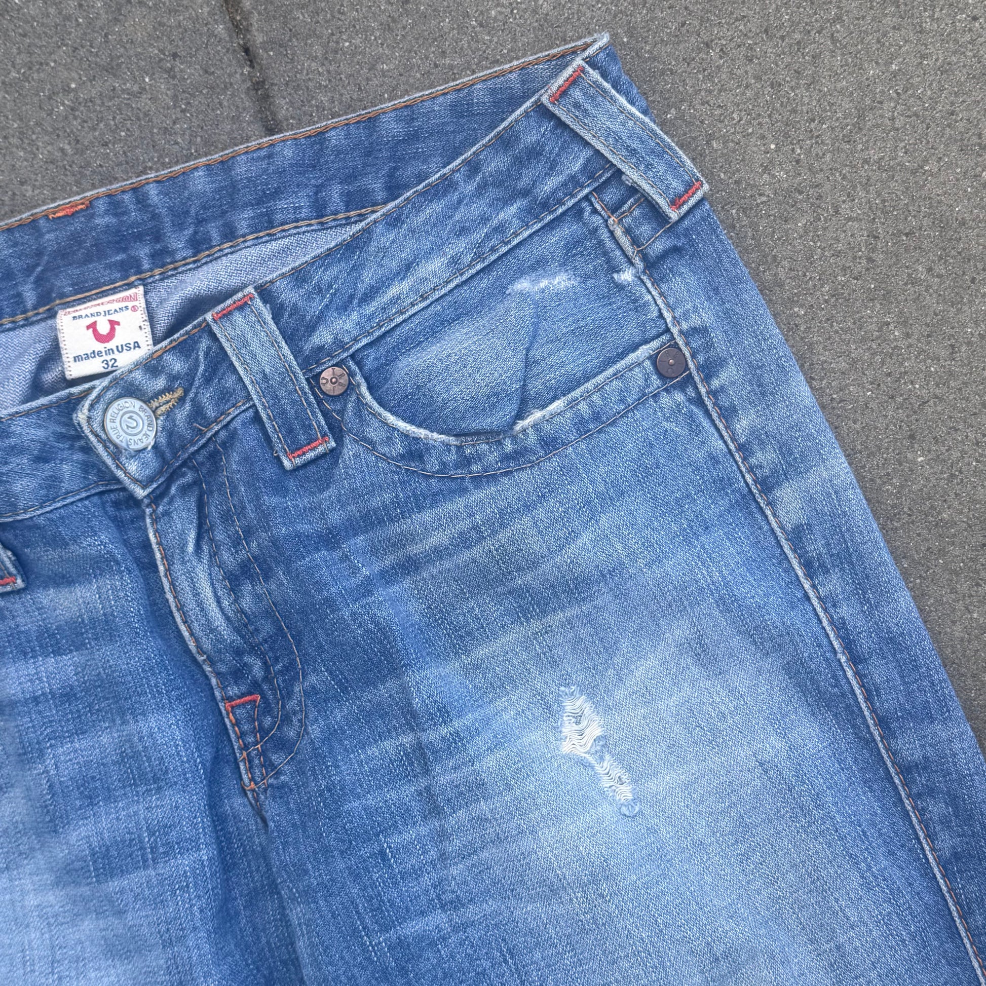 True Religion japanese vintage embroidered jeans – Close-up 7