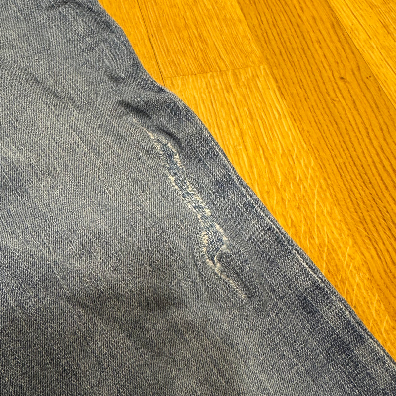 Detailansicht: Sourced limited accessories and clothes True Religion World Tour women’s jeans – Logo, Nähte oder Material