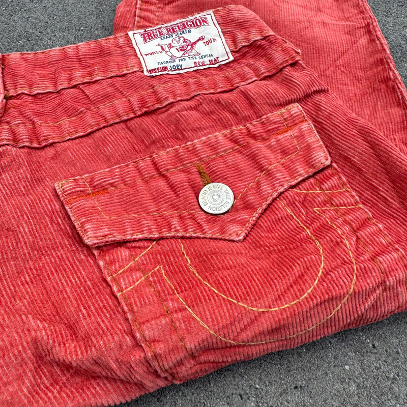 Detailansicht: Sourced limited accessories and clothes True Religion Y2K orange wide leg pants – Logo, Nähte oder Material