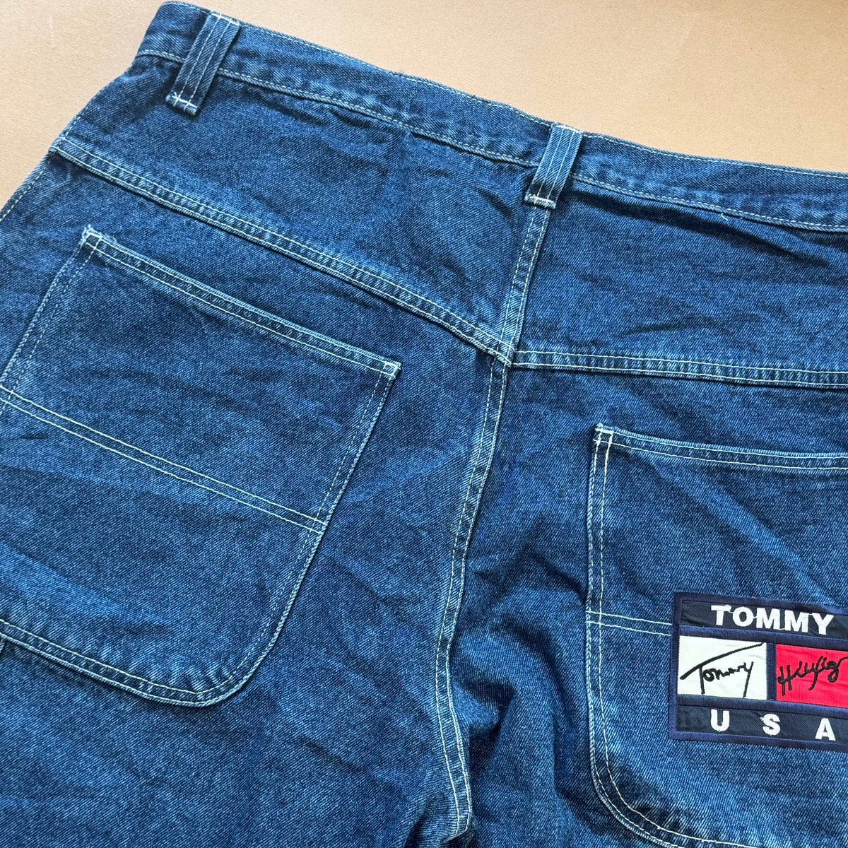 Ultra baggy Tommy Hilfiger large jeans – Close-up 4