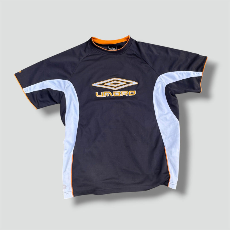 Sourced limited accessories and clothes Umbro vintage streetwear sports T-shirt – Secondhand Streetwear