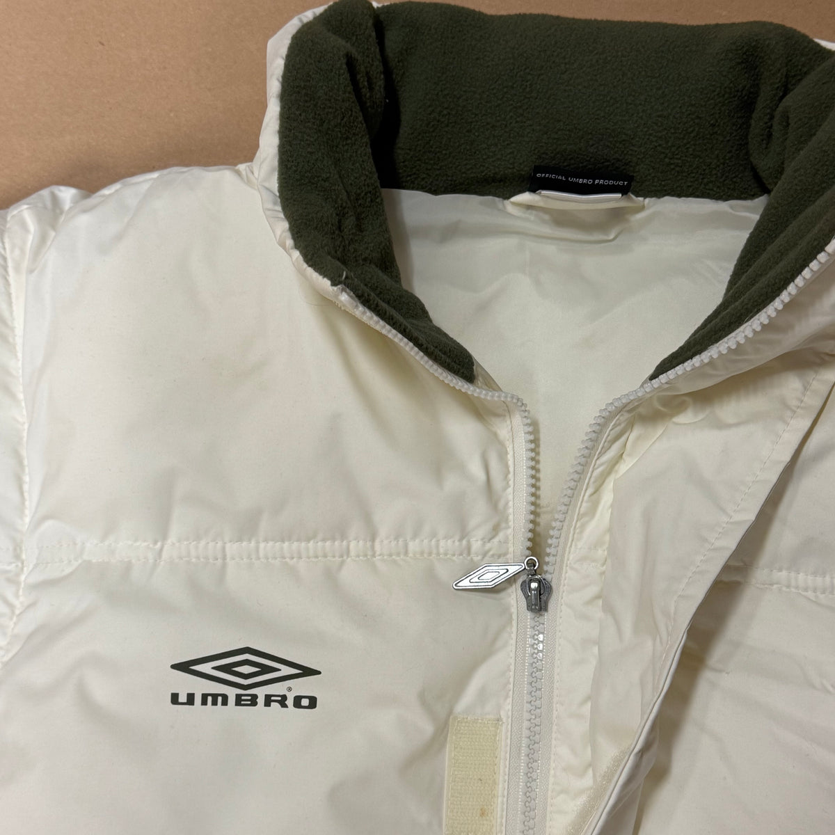 Umbro winter vest – Close-up 1