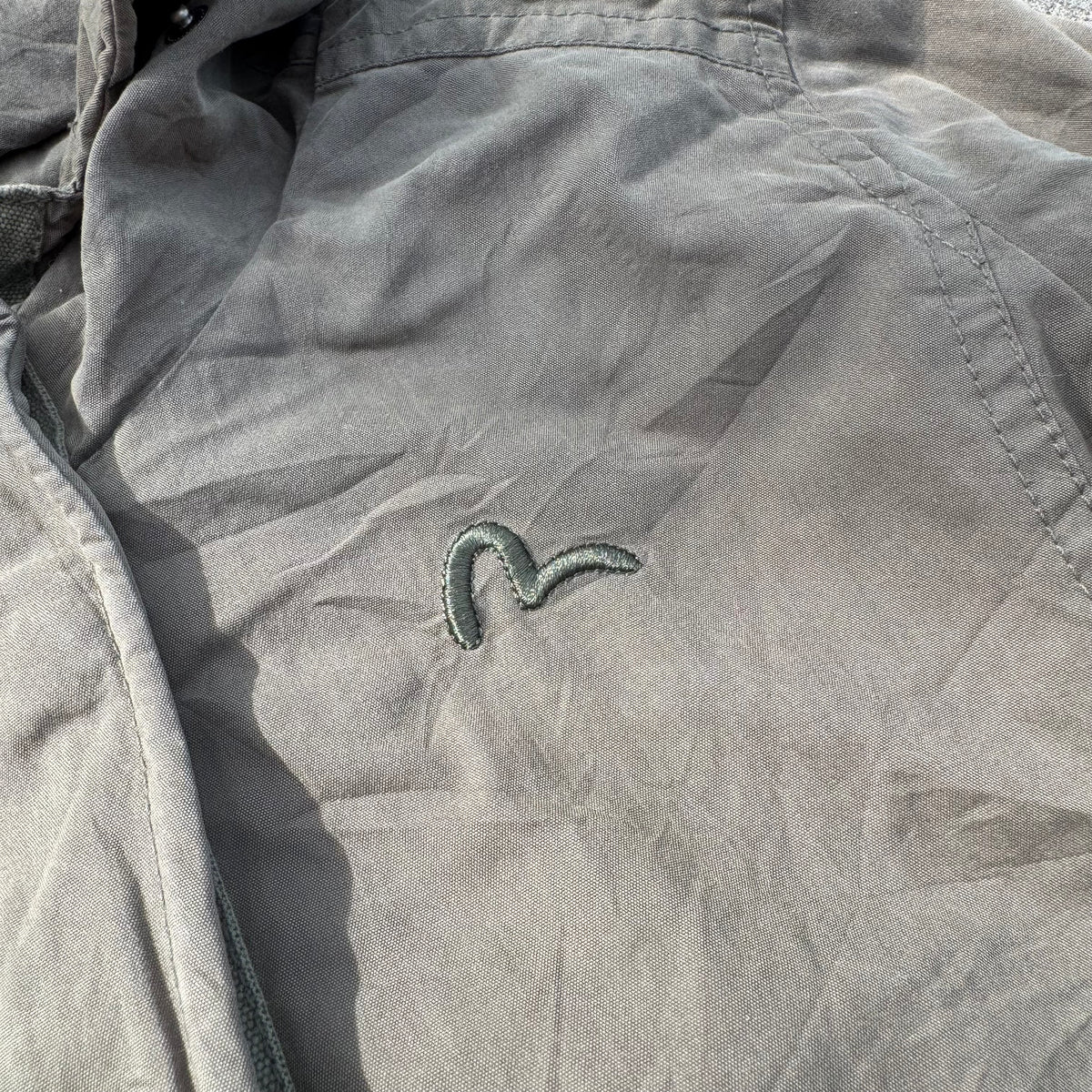 Unique Evisu green raincoat – Close-up 1