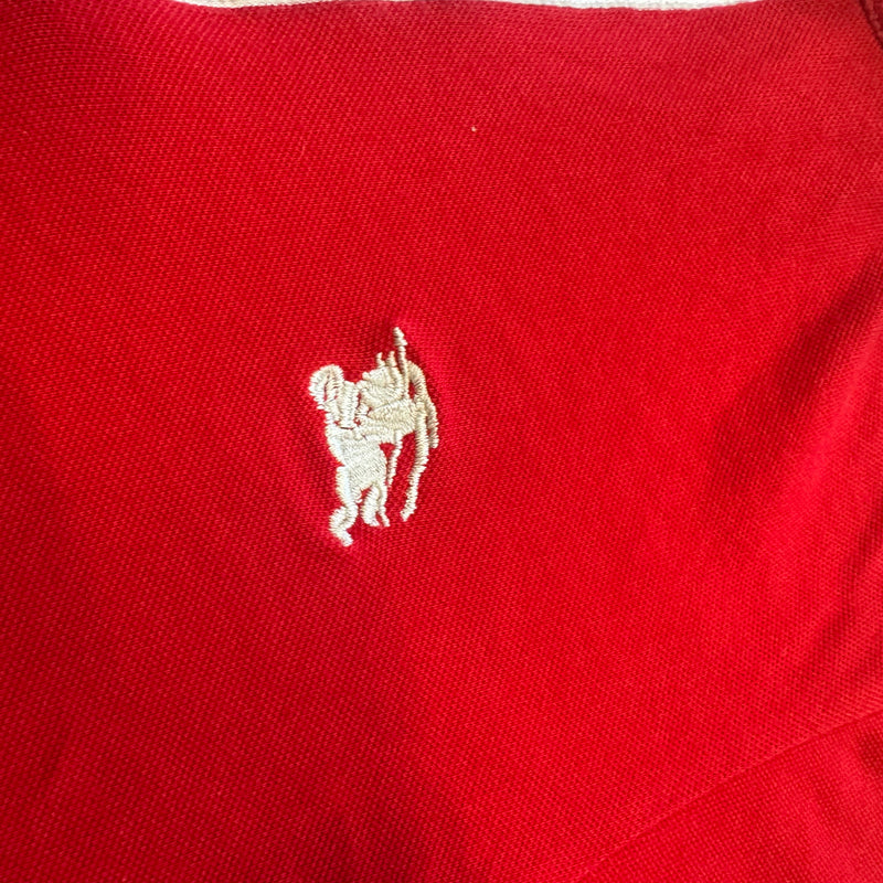 Detailansicht: Sourced limited accessories and clothes Vintage Burberry cute red long sleeve polo – Logo, Nähte oder Material