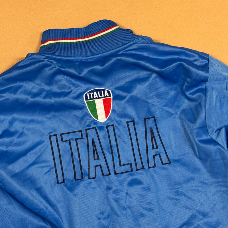 Detailansicht: Sourced limited accessories and clothes Vintage Italia sportswear track jacket – Logo, Nähte oder Material