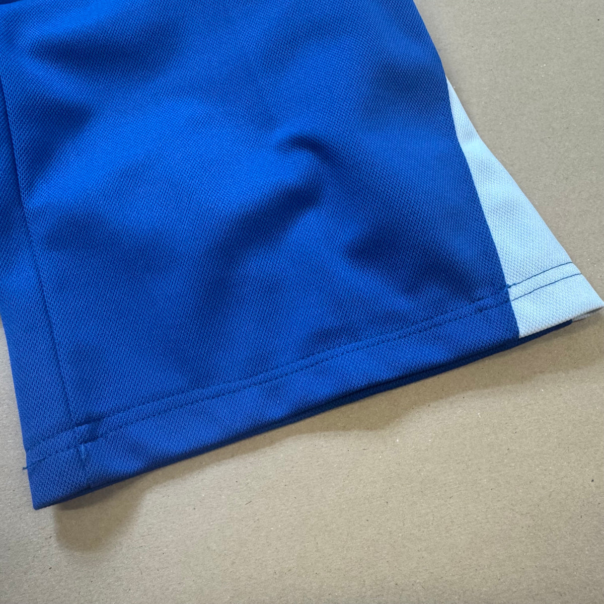 Vintage Kappa wide leg trackpants – Close-up 4