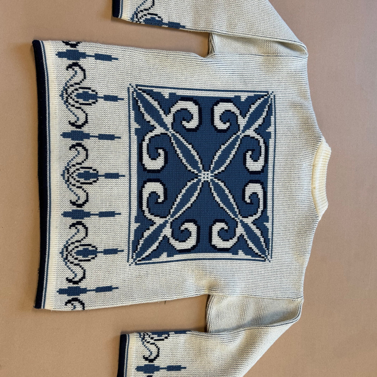 Vintage knitted Garden Street sweatshirt – Close-up 3