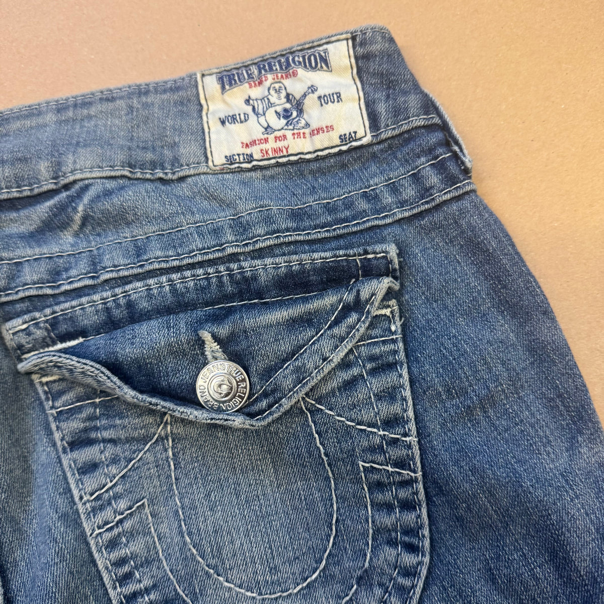 Vintage True Religion slim jeans – Close-up 1