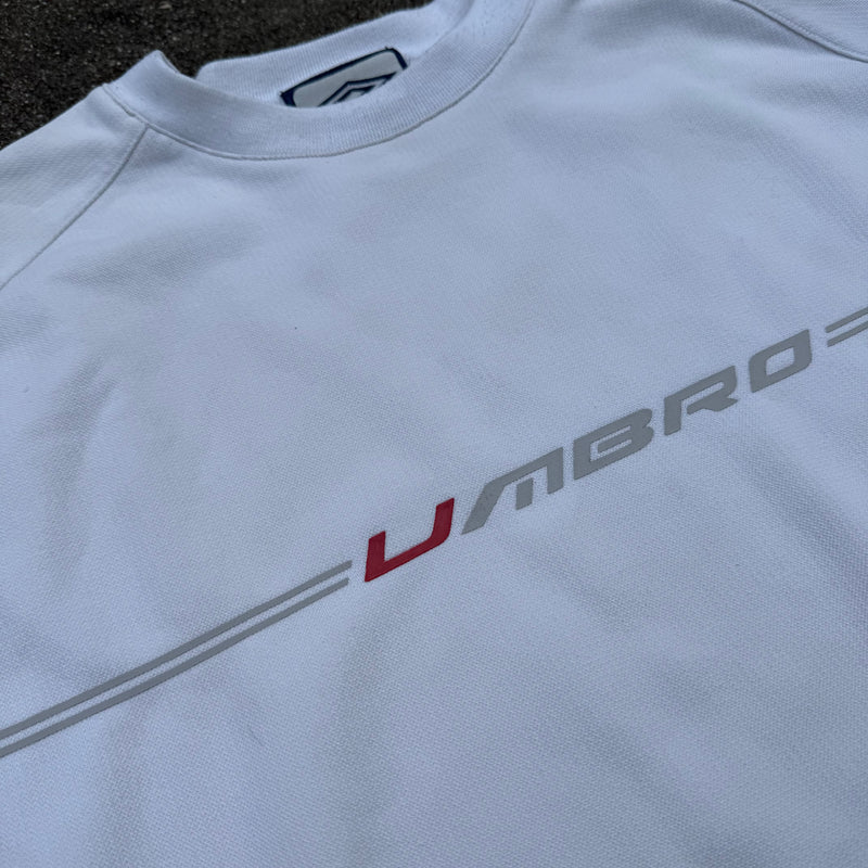 Detailansicht: Sourced limited accessories and clothes Vintage Umbro white sweatshirt 90s – Logo, Nähte oder Material