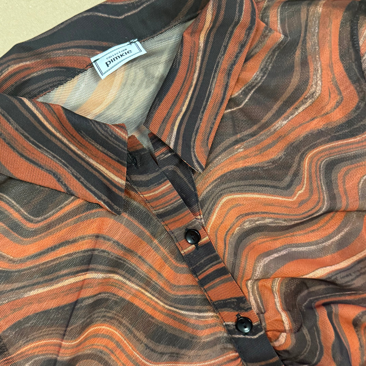 Vintage Y2K see-through chemise – Close-up 1
