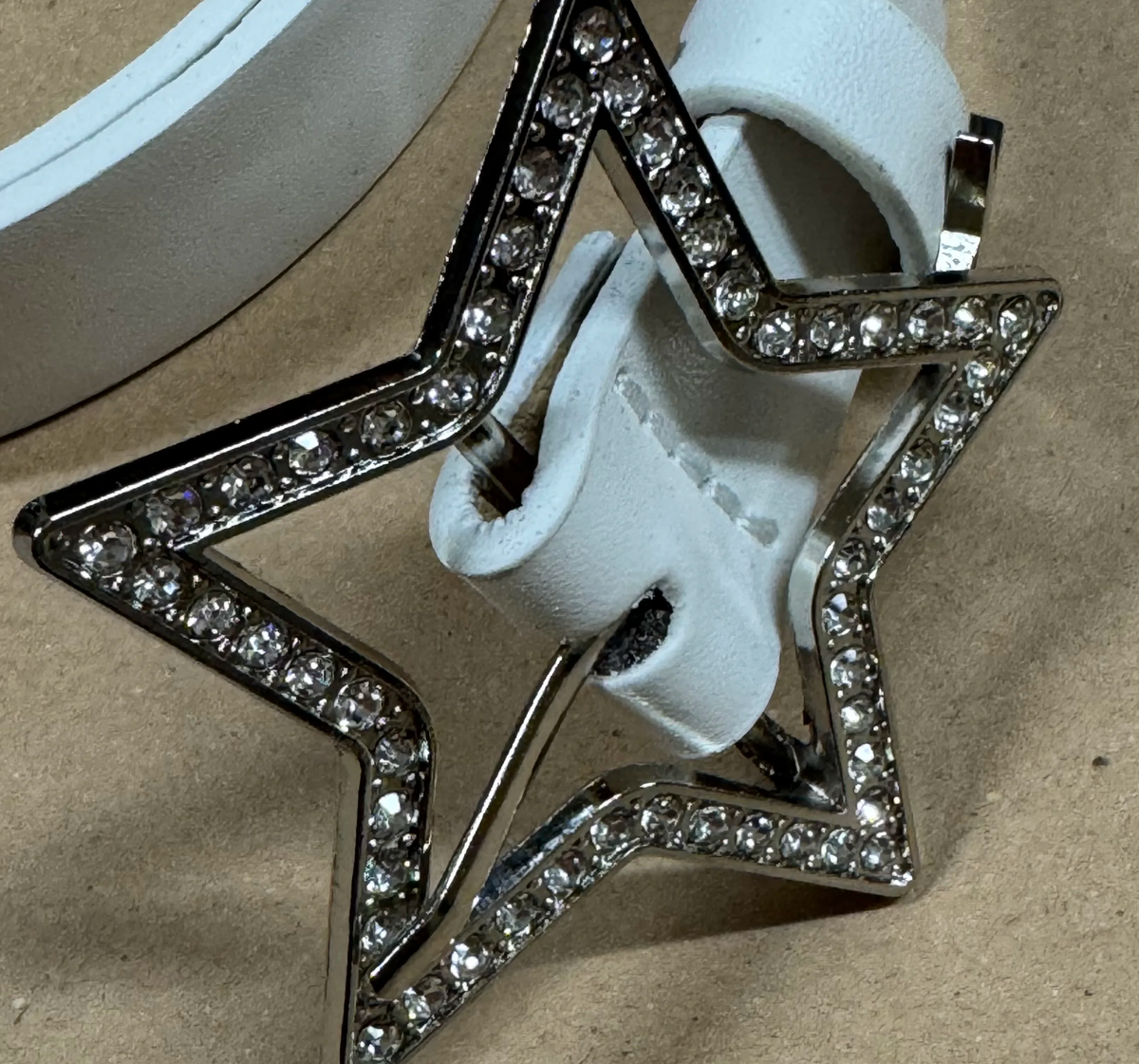 Y2K star belt – Close-up 3